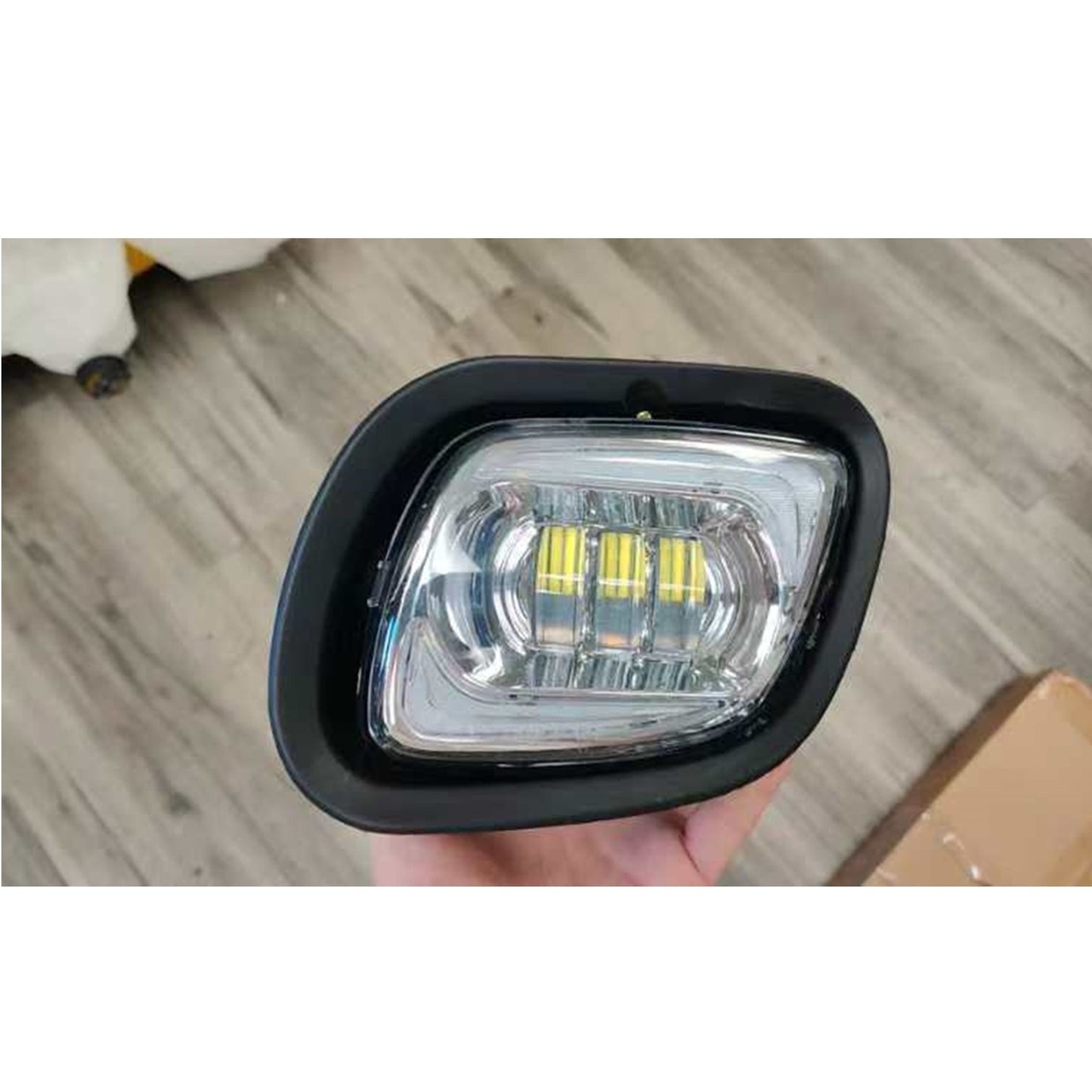 Freightliner Cascadia 2008-2017 LED Fog Light ( Replacement A06-51909-000, A06-51909-001)