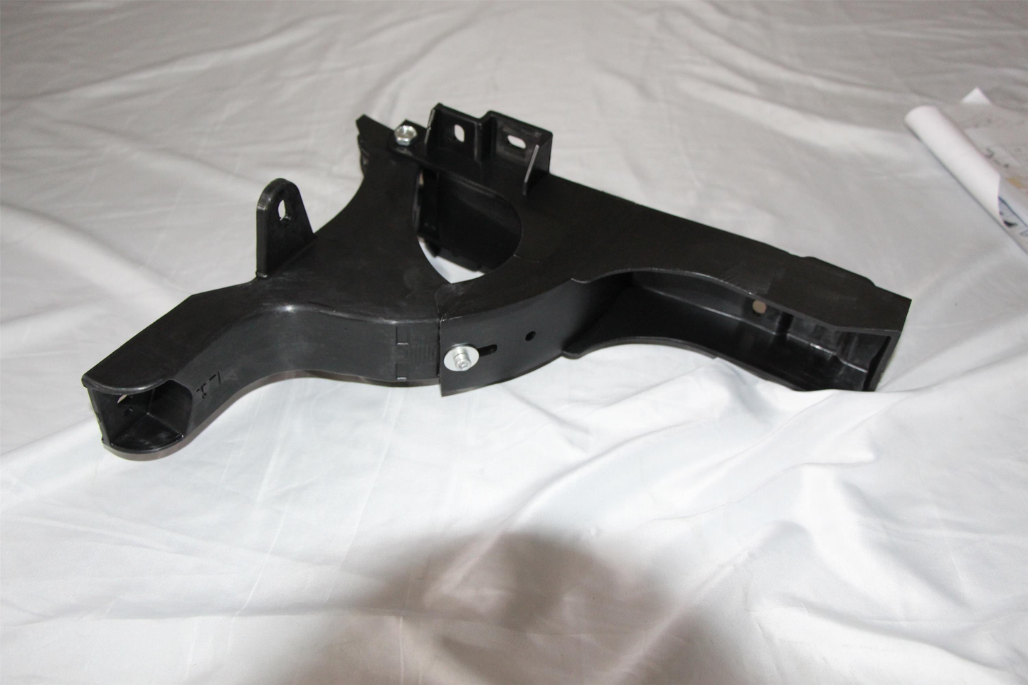 Freightliner Cascadia 2008-2017 Cab Rear Fairing Hinge (L3) Left Driver Side
