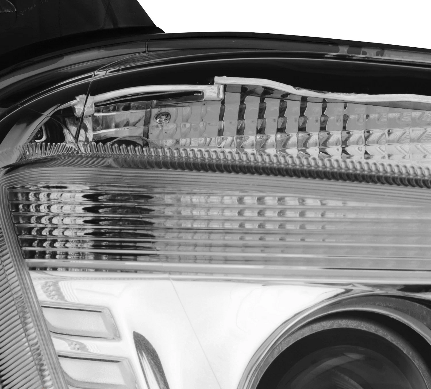 Halogen Headlight - Chrome Housing Projector Headlamp Assembly for 2011-2021 Peterbilt 579 587