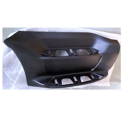 Peterbilt 579 2013-2021 Plastic Front Step Fairing without Tool Box Cover